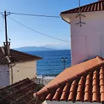 Epavli Sofia' S Two In Horto, 30m From The Sea * Khórto