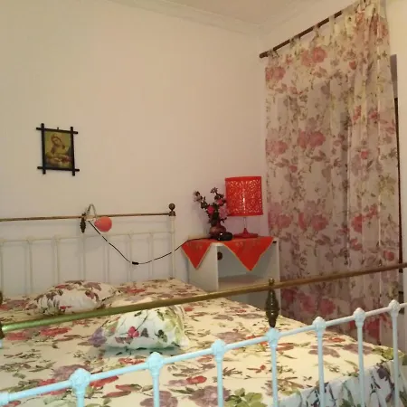 Epavli Sofia' S Two In Horto, 30m From The Sea Appartement *
