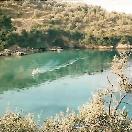 شقة Epavli Sofia' S Two In Horto, 30m From The Sea *