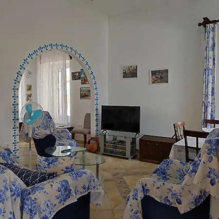 Epavli Sofia' S Two In Horto, 30m From The Sea Appartement Chorto