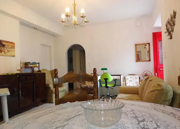 아파트 Epavli Sofia' S Two In Horto, 30m From The Sea