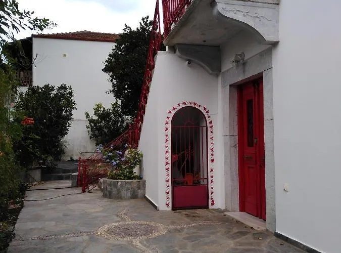 Epavli Sofia' S Two In Horto, 30m From The Sea 아파트 *