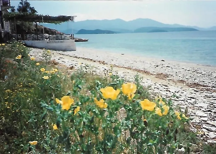 Epavli Sofia' S Two In Horto, 30m From The Sea *