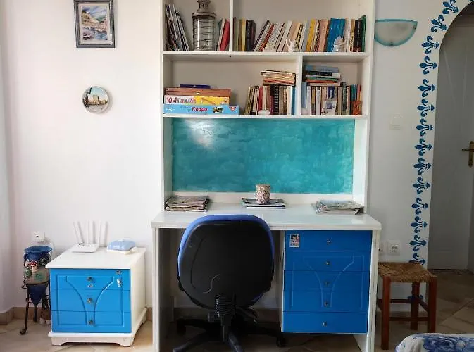 아파트 Epavli Sofia' S Two In Horto, 30m From The Sea 호르토