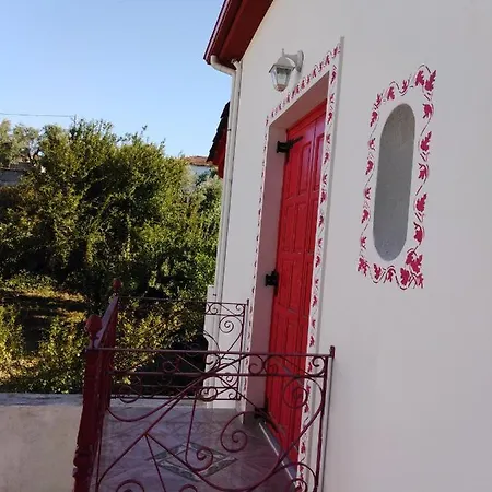 Epavli Sofia' S Two In Horto, 30m From The Sea *
