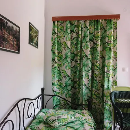 Epavli Sofia' S Two In Horto, 30m From The Sea Khórto