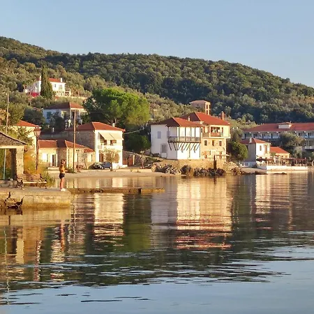 Epavli Sofia' S Two In Horto, 30m From The Sea * Khórto