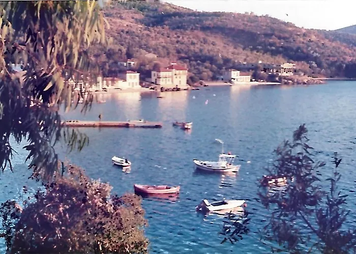 Epavli Sofia' S Two In Horto, 30m From The Sea * Χόρτο